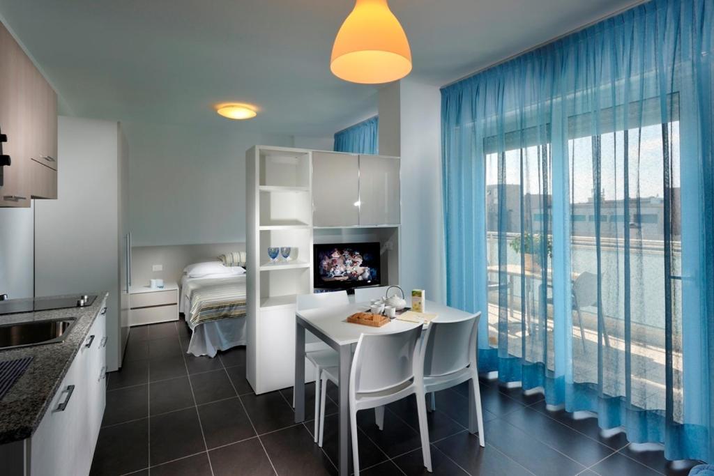 Hotel Luciana Bibione Værelse billede